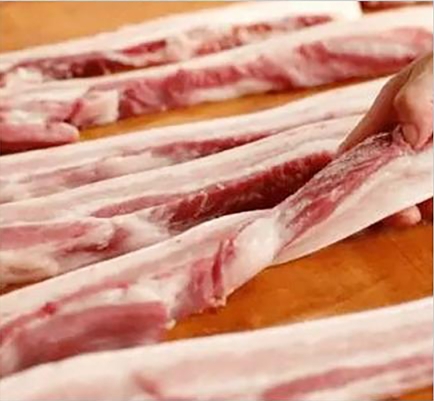 CORTADORA DE CARNE FRESCA/CONGELADA