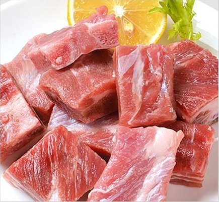 Máquina cortadora de costillas