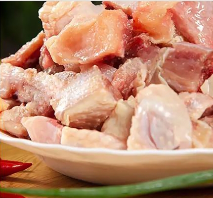 CORTADORA DE CARNE FRESCA/CONGELADA